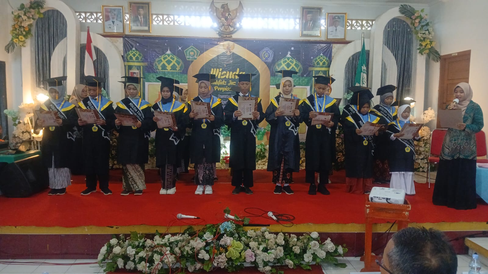 MI Muhammadiyah Panican Gelar Wisuda Tahfidz dan Pelepasan Siswa